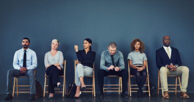 7 Factors That Should Shape Every Job Interview Outfit