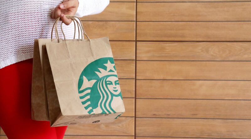 I’m a Professional Reseller. Here Are 9 Things People Throw Away That Are Actually Worth Cash.