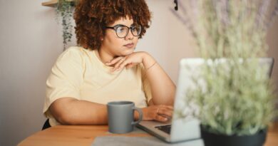 7 Top-Rated Platforms for Building a Better Resume in 2026