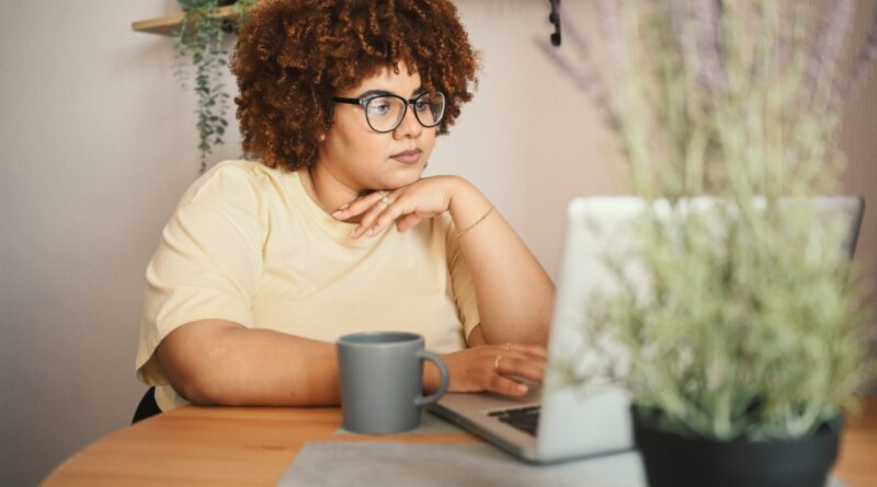 7 Top-Rated Platforms for Building a Better Resume in 2026