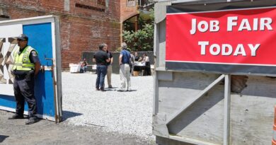 How Often Can You Change Jobs for More Money? The Rules of ‘Job-Hopping.’