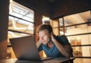 Why Most Workers Identify As Workaholics, Despite Knowing the Health Risks of Extra Hours